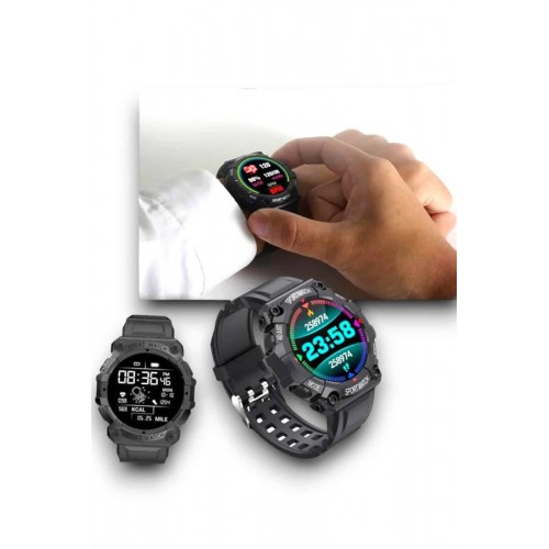 Unisex Tasarımıyla Klasik ve Spor Kombinlere Uygun Akıllı Saat