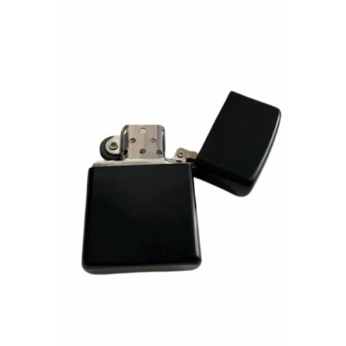 Çakmak Parlak Siyah Doldurulabilir Hedyelik Eşya Çakmak Parlak Siyah Doldurulabilir Hedyelik Eşya