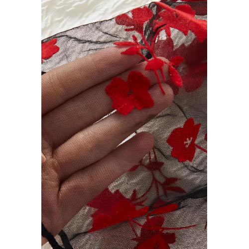 Çiçek Desenli Siyah Transparan Şortlu Gecelik TM1377 Çiçek Desenli Siyah Transparan Şortlu Gecelik TM1377