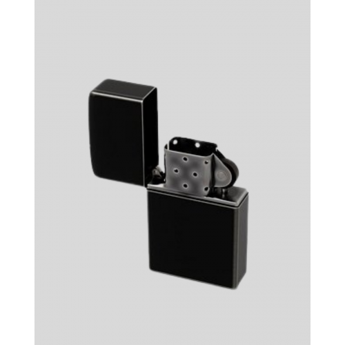 Tasarım Metal Çakmak Minimal Mat Yüzeyli ve Şık Görünümlü Tasarım Metal Çakmak Minimal Mat Yüzeyli ve Şık Görünümlü