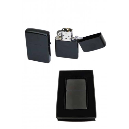 Çakmak Parlak Siyah Zippo Benzinli Çakmak Cep Boy Doldurulabilir Çakmak Parlak Siyah Zippo Benzinli Çakmak Cep Boy Doldurulabilir