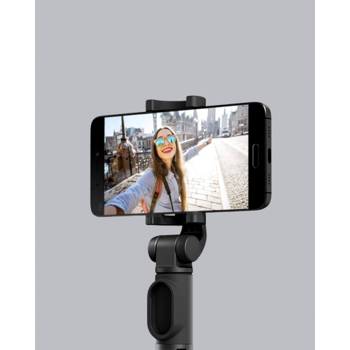 Kablosuz Bluetooth Selfie Çubuğu – 360° Dönebilir Başlık Taşınabilir ve Şık Tasarım Kablosuz Bluetooth Selfie Çubuğu – 360° Dönebilir Başlık Taşınabilir ve Şık Tasarım