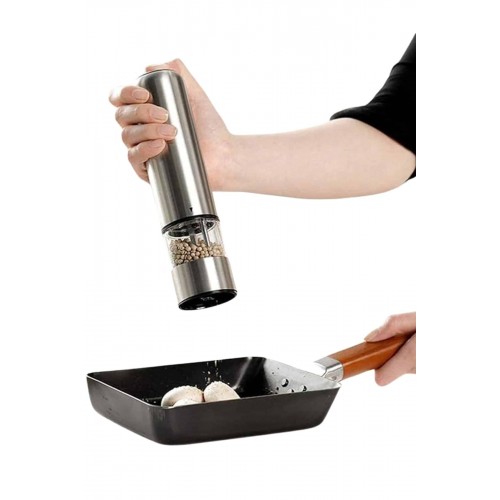 Pilli Tuz Ve Karabiber Öğütücü Baharat Değirmeni Tuzluk Pilli Işıklı Gri